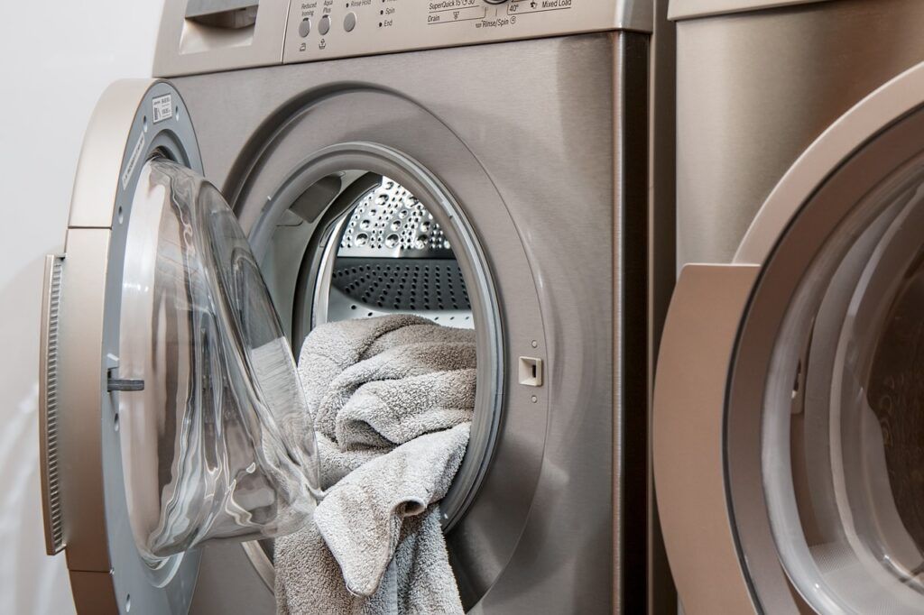 How to Pack Clothes So They Don't Wrinkle - A gret towel in a Tumble Dryer